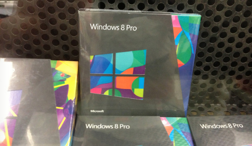 Hãng bán lẻ Walmart âm thầm bán ra Windows 8