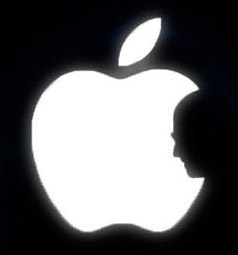 MacBook Pro phiên bản Steve Jobs giá từ 12.405 USD