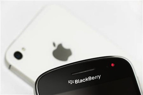 BlackBerry gây dị ứng hơn iPhone 