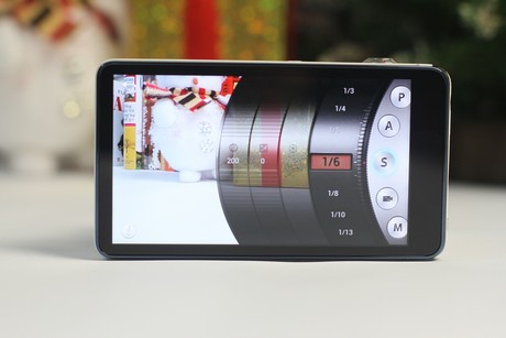 Galaxy Camera chính hãng sử dụng hệ điều hành Android 4.1 giá 12,5 triệu 